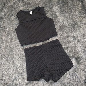 Crop top and high waisted short SET!